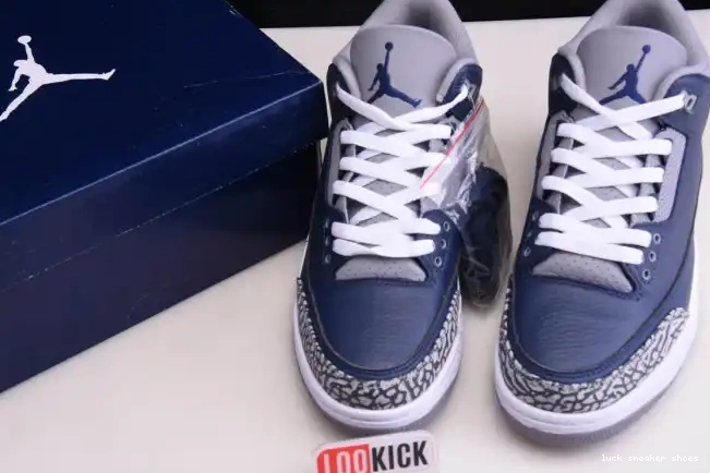 Rep LUCY 3 NAVYCT8532-401 JORDAN MIDNIGHT AIR 0514